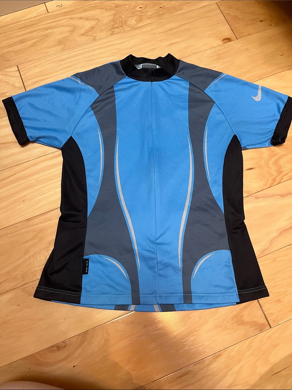 Nike Women’s Blue and Black Short Sleeve Cycling Jersey